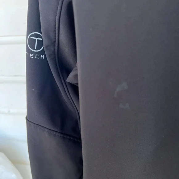 Tech by Tumi Men’s Black Mid Weight Soft Shell Water Resistant Jacket Size Large - Picture 7 of 10